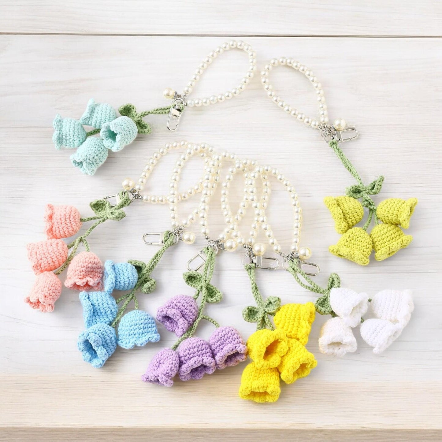 Cute Knitted Flower Pearl Keychain For Girls