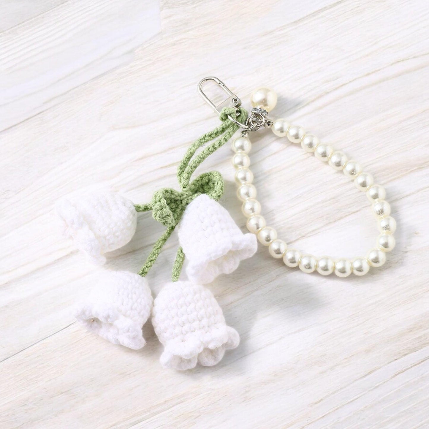 Cute Knitted Flower Pearl Keychain For Girls